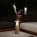 uniqua flora rechargeable waterproof table lamp 防水枱燈7