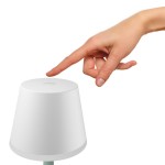 Philips hue portable wireless table lamp 智能枱燈5