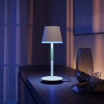 Philips hue portable wireless table lamp 智能枱燈8